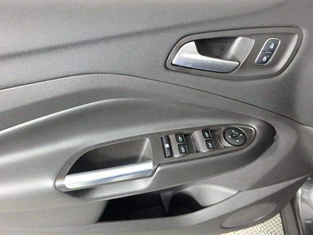 2017 Ford Escape SE 4dr SUV